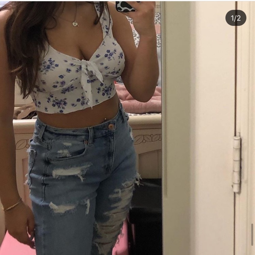 Cute white top